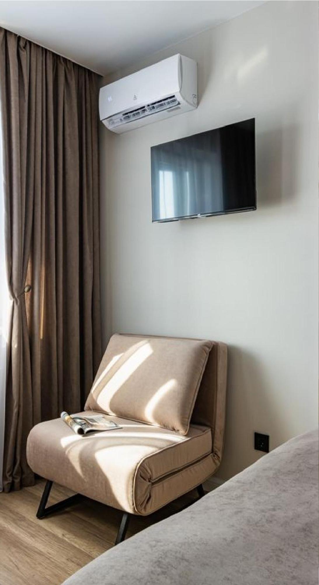 Bellevue Family Hotel Булон Биянкур Екстериор снимка